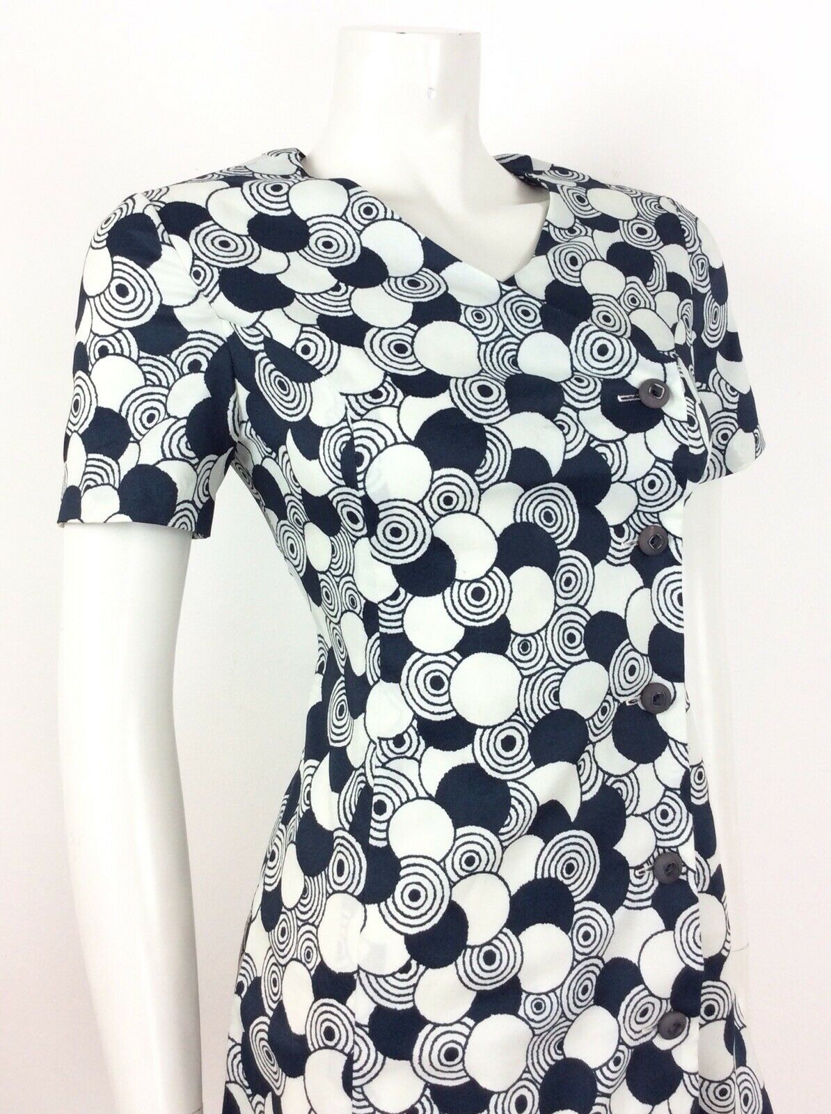 VINTAGE 60s GEOMETRIC OP ART CIRCLE BLUE WHITE DRESS 10