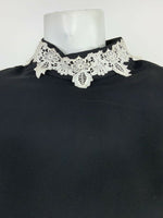 VINTAGE 60s 70s BLACK WHITE LACE COLLARED BLOUSE 12 14 16