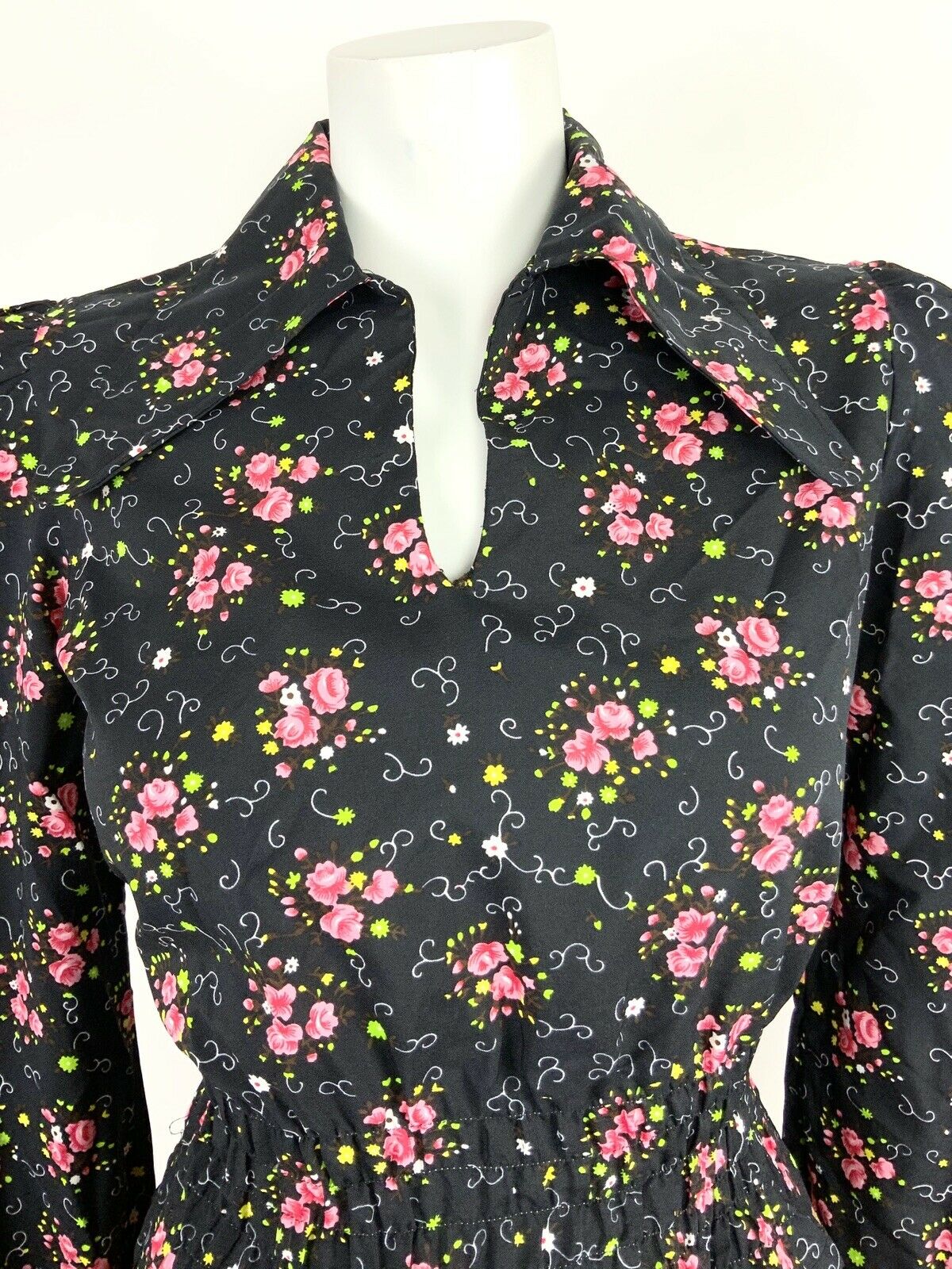 VINTAGE 60s 70s BLACK PINK GREEN FLORAL DITSY WING COLLAR RUCHED BLOUSE TOP 8 10