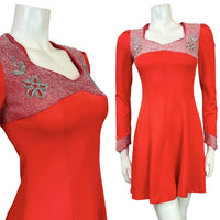 VINTAGE 60s 70s BRIGHT RED SILVER LUREX FLOWER MOD SKATER FIT & FLARE DRESS 6 8