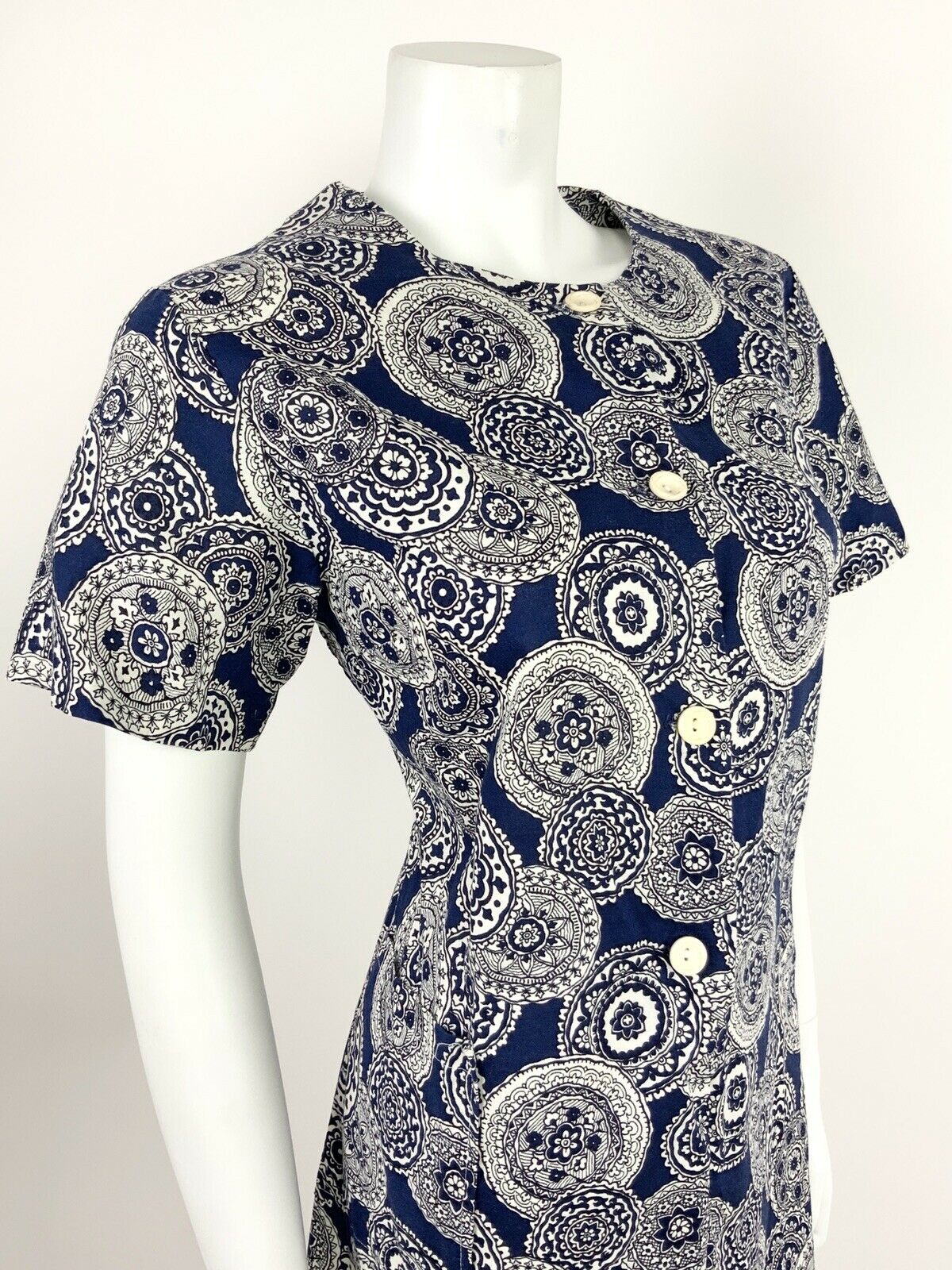 VINTAGE 60s 70s NAVY BLUE WHITE GEOMETRIC FLORAL MANDALA SHIFT DRESS 12