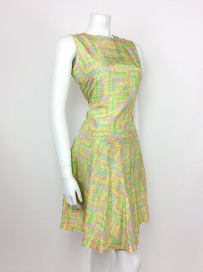 VINTAGE 60s 70s ABSTRACT FLORAL GREEN PINK PURPLE PSYCHEDELIC ACID DRESS 10 12