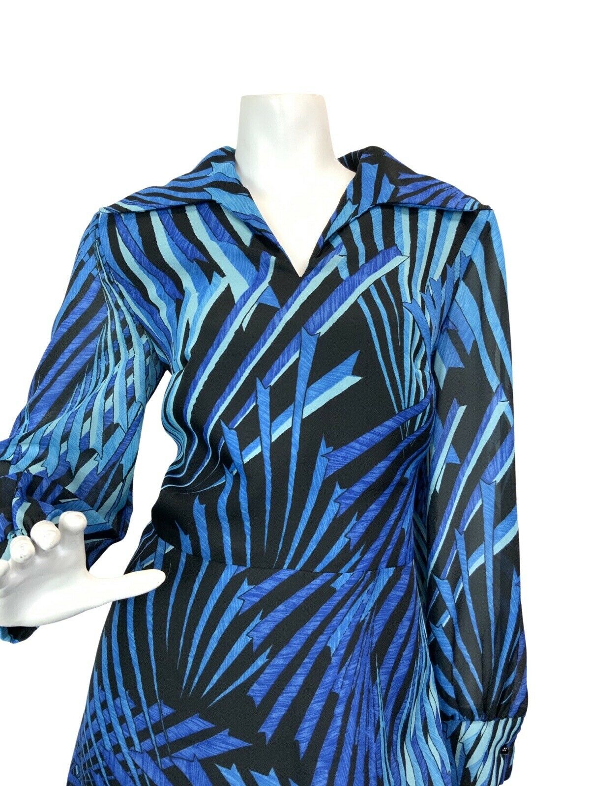 VINTAGE 60s 70s BLUE BLACK GEOMETRIC PALM PSYCHEDELIC SHEER DAGGER MAXI DRESS 14