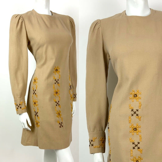 VTG 60s 70s CAMEL BROWN YELLOW FLORAL CROSS-STITCH FOLK BOHO SHIFT DRESS 8 10