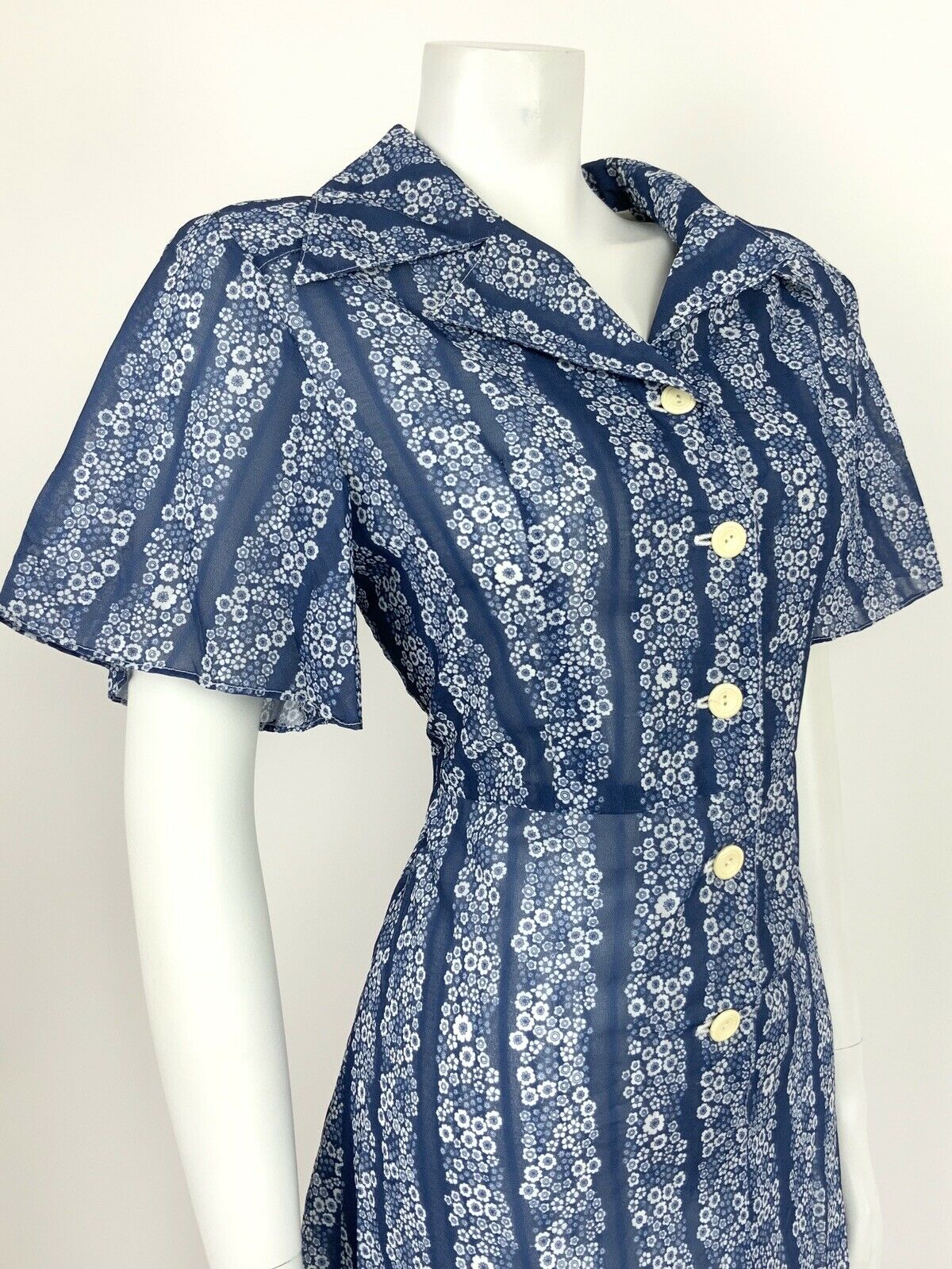 VTG 60s 70s BLUE WHITE STRIPED FLORAL DITSY SHIRT WAIST DAISY MOD DRESS 14