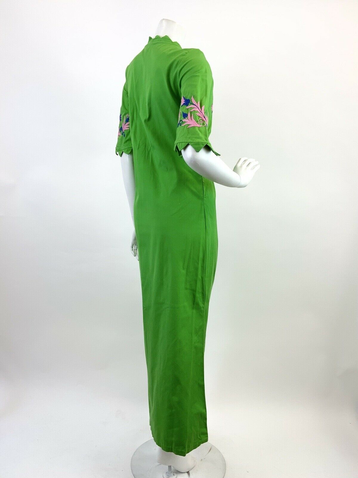 VINTAGE 60s 70s GREEN PINK BLUE FLORAL EMBROIDERED MOD PSYCHEDELIC MAXI DRESS 8