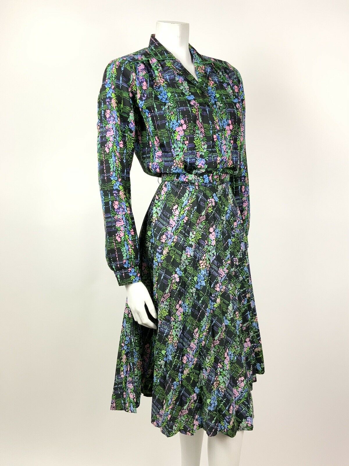 VTG 60s 70s BLACK BLUE PINK GREEN FLORAL PSYCHEDELIC PLEATED SHIRT DRESS 10 12