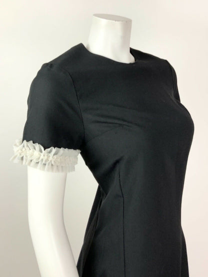 VINTAGE 60s 70s JET BLACK WHITE RUFFLED MOD MINI SHORT DRESS 8 10