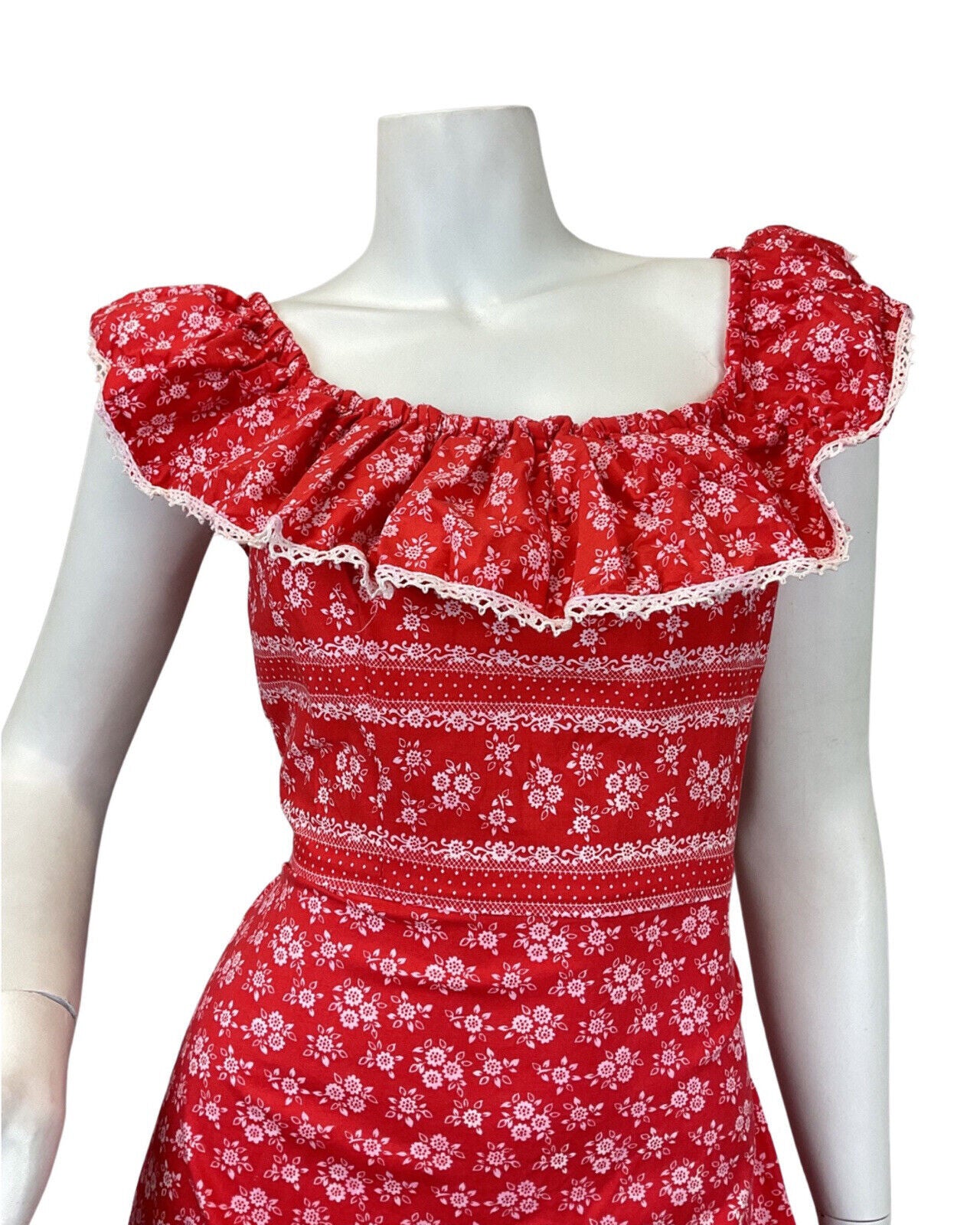 VINTAGE 60s 70s RED WHITE FLORAL CROCHETED PRAIRIE BOHO BARDOT MAXI DRESS 8 10