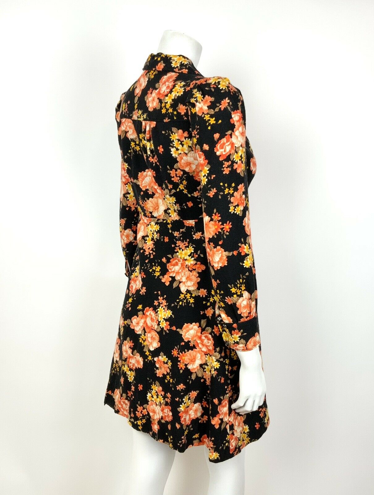 VINTAGE 60s 70s BLACK ORANGE YELLOW BROWN FLORAL WING COLLAR SHIRT DRESS 8