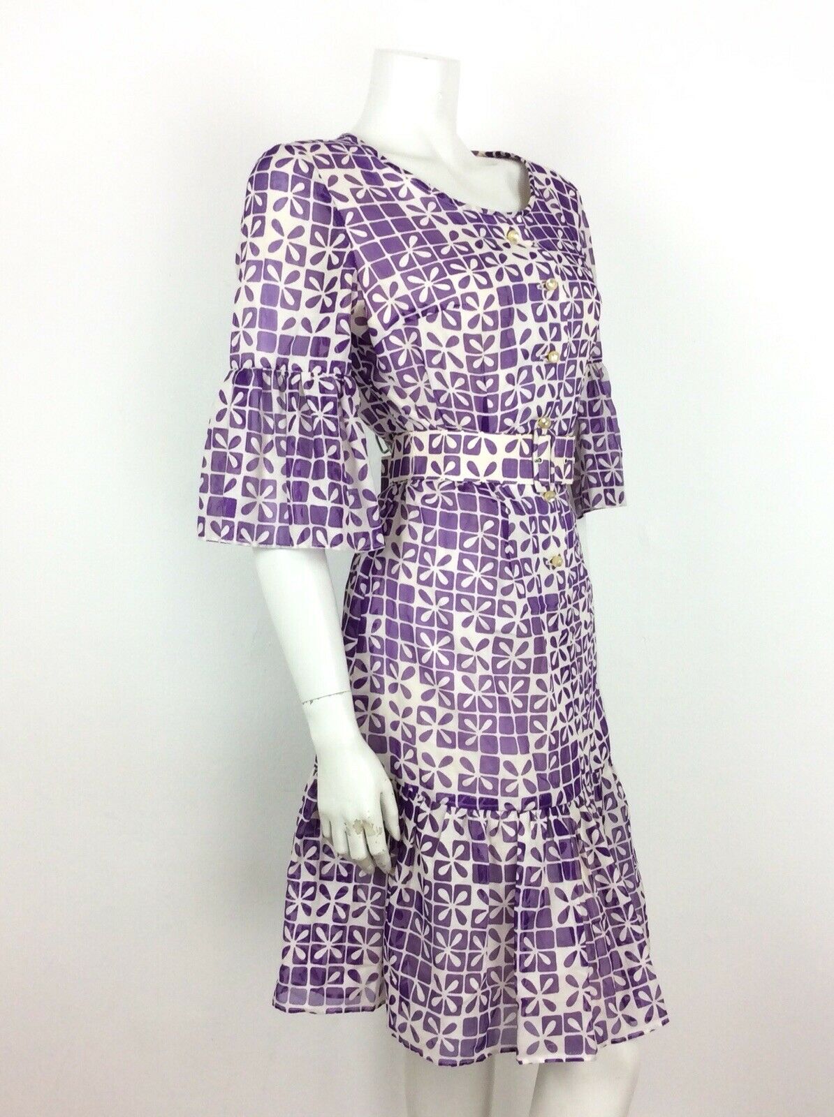 60S 70S VTG WHITE PURPLE GEOMETRIC FLOWER BELL SLEEVE BELT DRESS 12 14