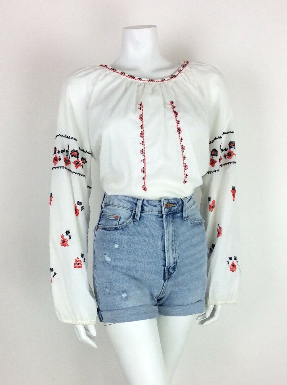 VTG 70s WHITE BLOUSE RED BLACK FLORAL CROSS STITCH HIPPY ETHNIC PEASANT 12 14