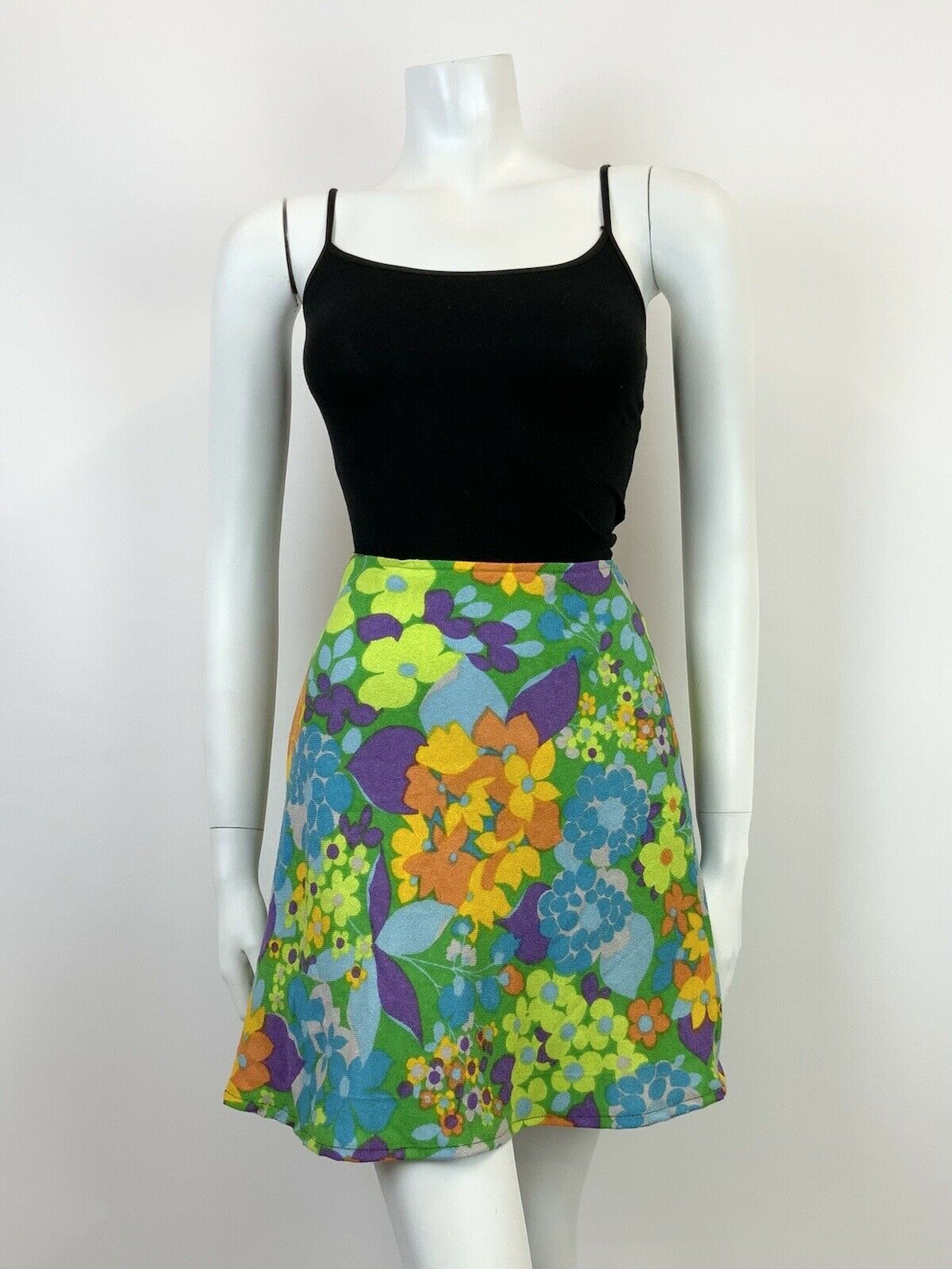 VINTAGE 60s 70s GREEN BLUE PURPLE YELLOW FLORAL PSYCHEDELIC MOD SKIRT 6 8