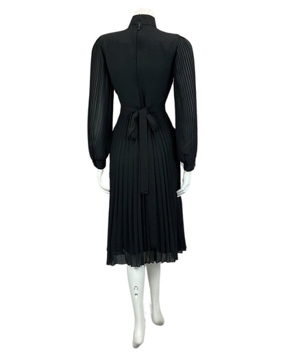 VINTAGE 60s 70s BLACK DISCO PLEATED MINI PARTY CHRISTMAS EVENING DRESS 8