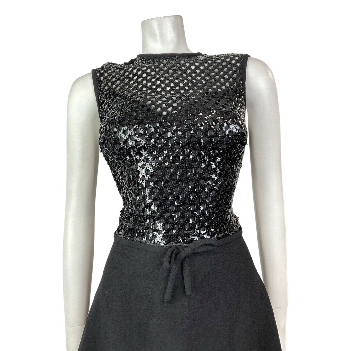 VINTAGE 60s 70s BLACK SEQUIN DISCO GLAM PARTY SLEEVELESS MOD SWING DRESS 10