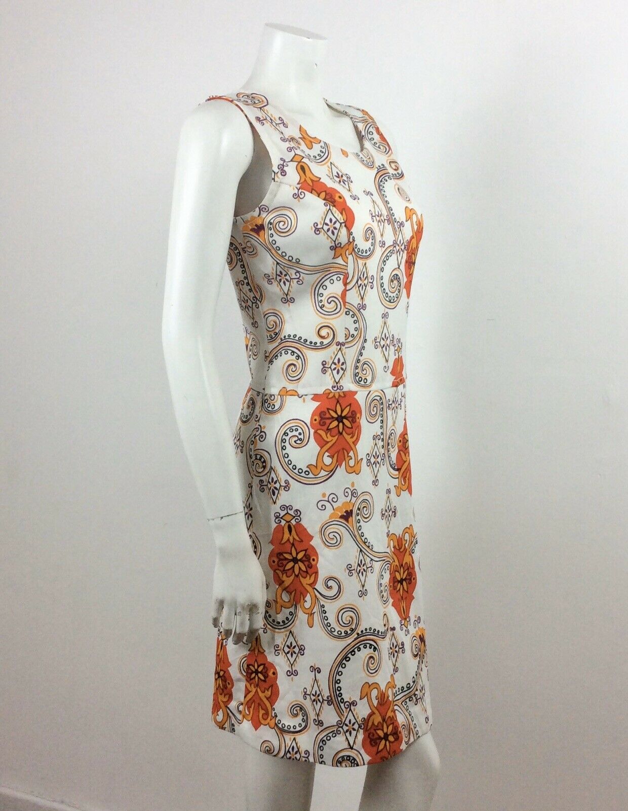 VINTAGE 60S WHITE ORANGE PURPLE YELLOW PAISLEY MINI DRESS 12