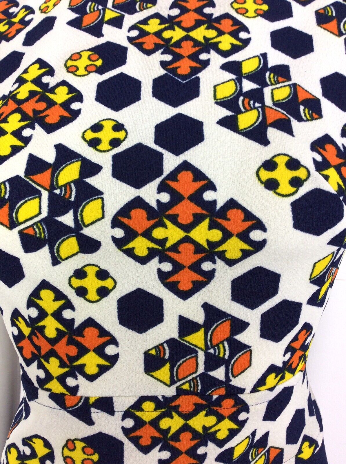 STUNNING VINTAGE 60S NAVY WHITE YELLOW ORANGE GEOMETRIC DRESS 10