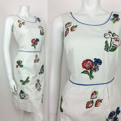 VTG 60s 70s WHITE COTTON FRUIT FLORAL RED BLUE GREEN SUMMER DRESS 10