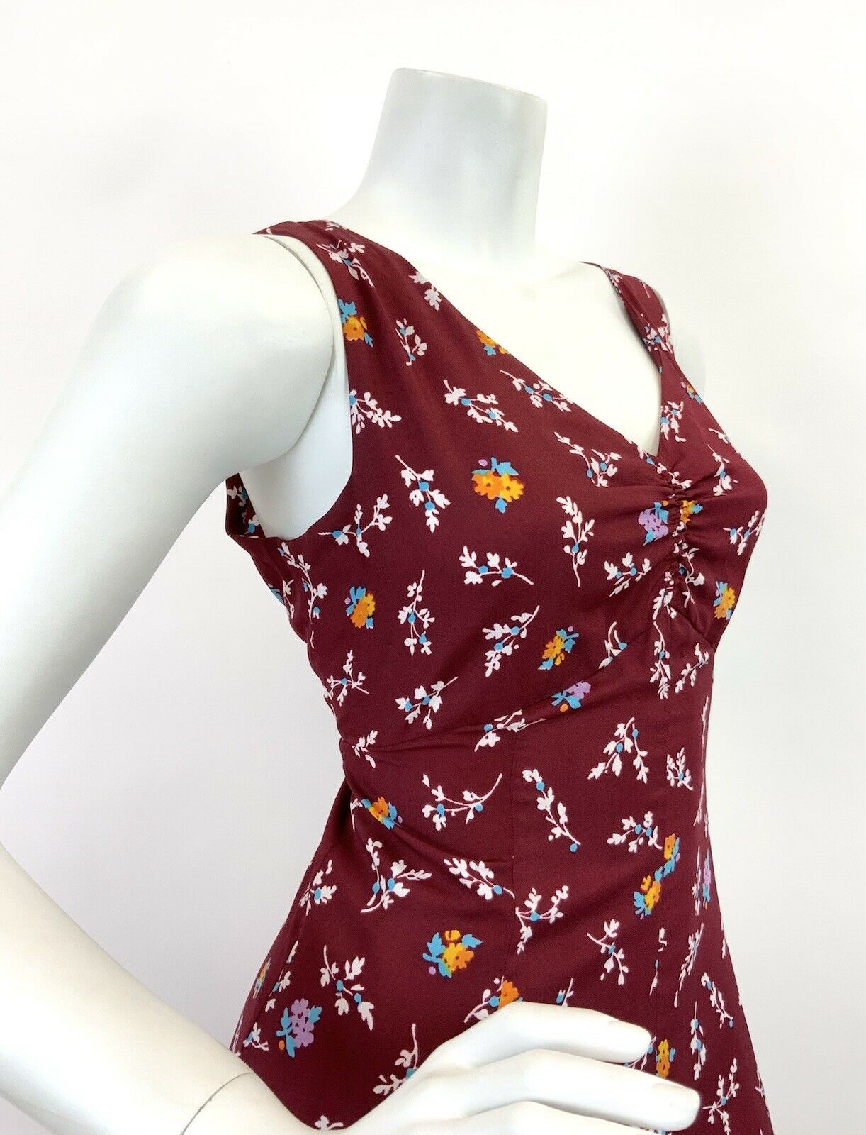 VINTAGE 60s 70s WINE RED WHITE BLUE FLORAL LEAF SLEEVELESS BOHO MAXI DRESS 10 12