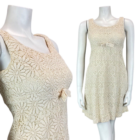 VINTAGE 60s 70s CREAM DAISY FLORAL LACE SCOOP NECK MOD EMPIRE MINI DRESS 6