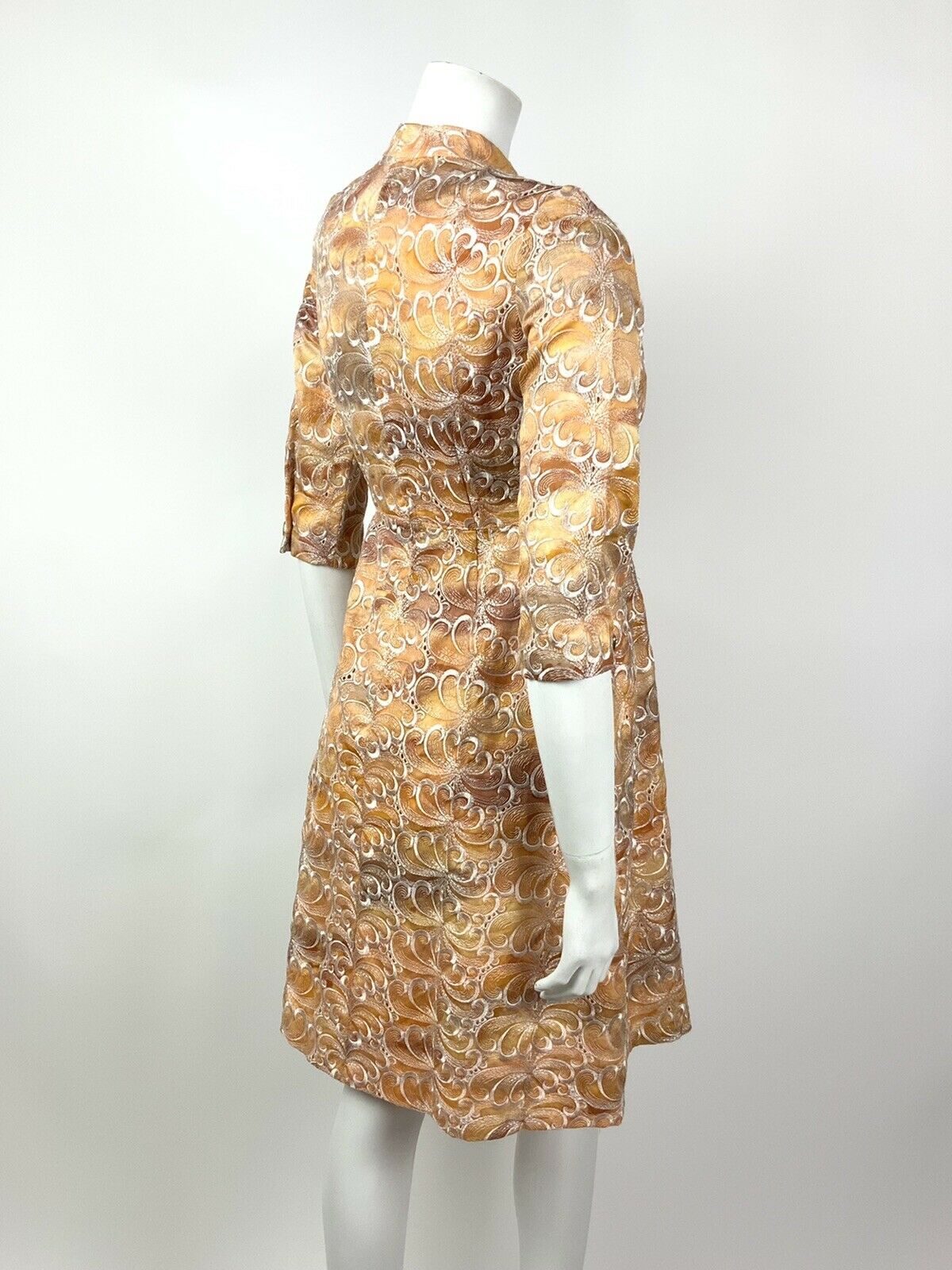 VINTAGE 60s 70s ORANGE BROWN WHITE EMBROIDERED ANGLAISE SWIRL BOW DRESS 8